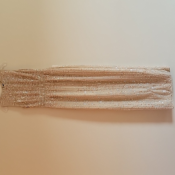 NWT Mac Duggal Sequined High Neck Sleeveless Column Gown Dress Nude Flawed 4 - Picture 4 of 12